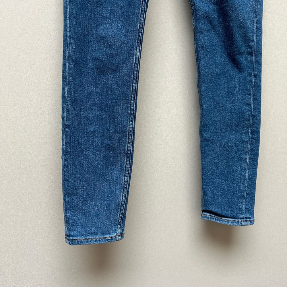 COS High Rise Cropped Ankle Jeans - Picture 3 of 9